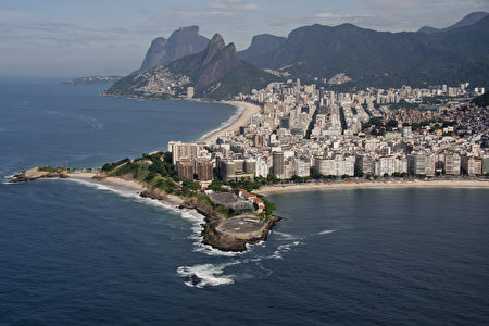 BRAZIL-RIO DE JANEIRO-CITY-IPANEMA-COPACABANA