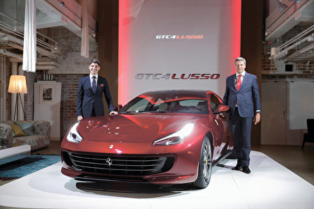 法拉利新款豪華跑車GTC4Lusso。